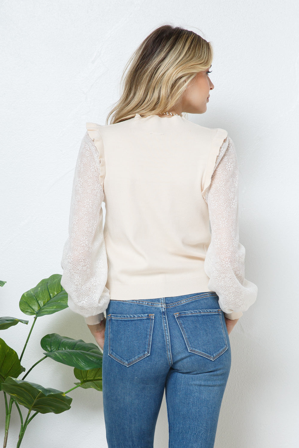 LACE SLEEVE SWEATER