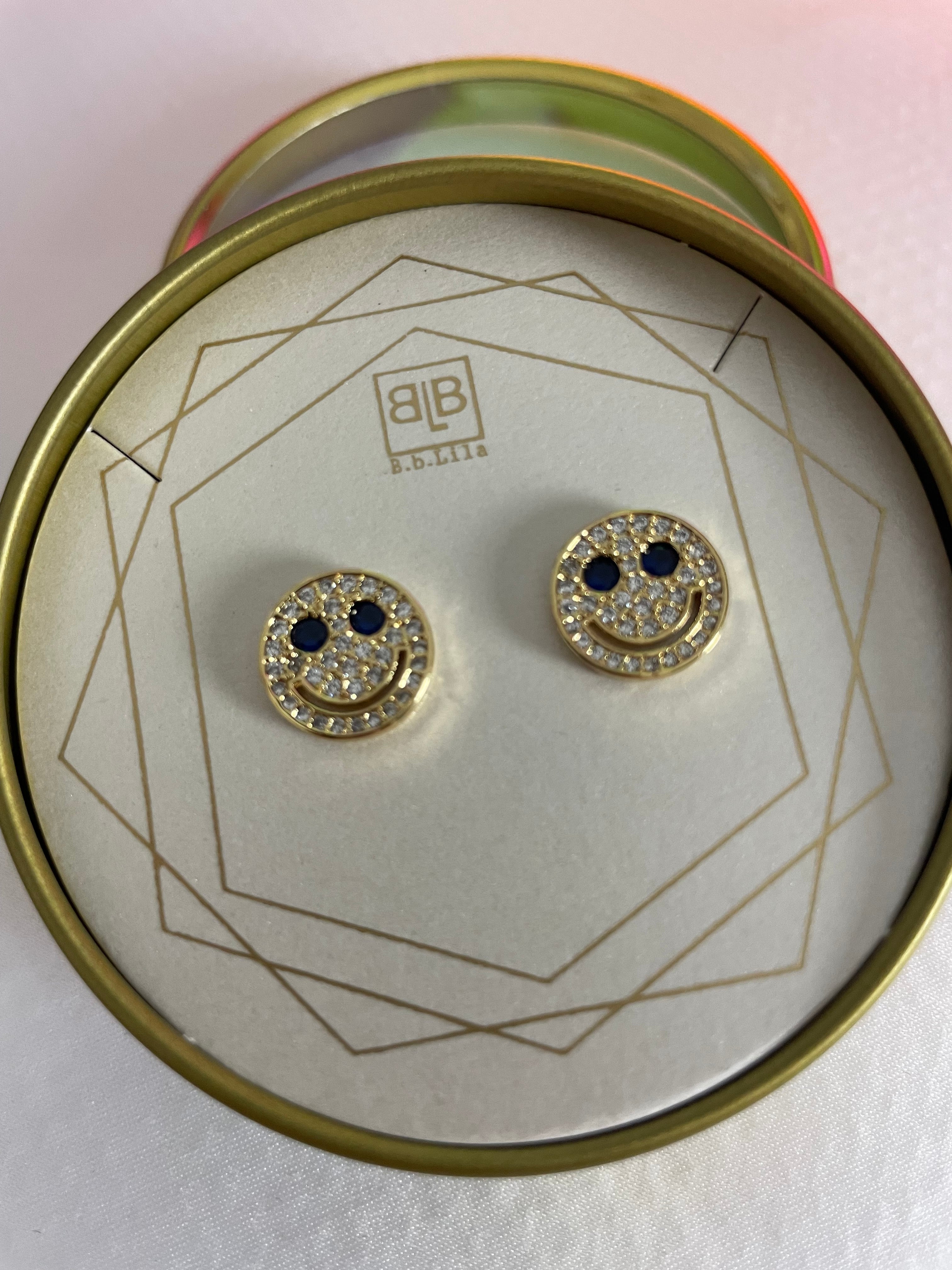 SMILEY STUDS EARRINGS GOLD