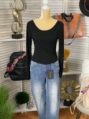 LONG SLEEVE TOP