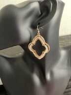 FLOWER POWER EARRINGS WHITE