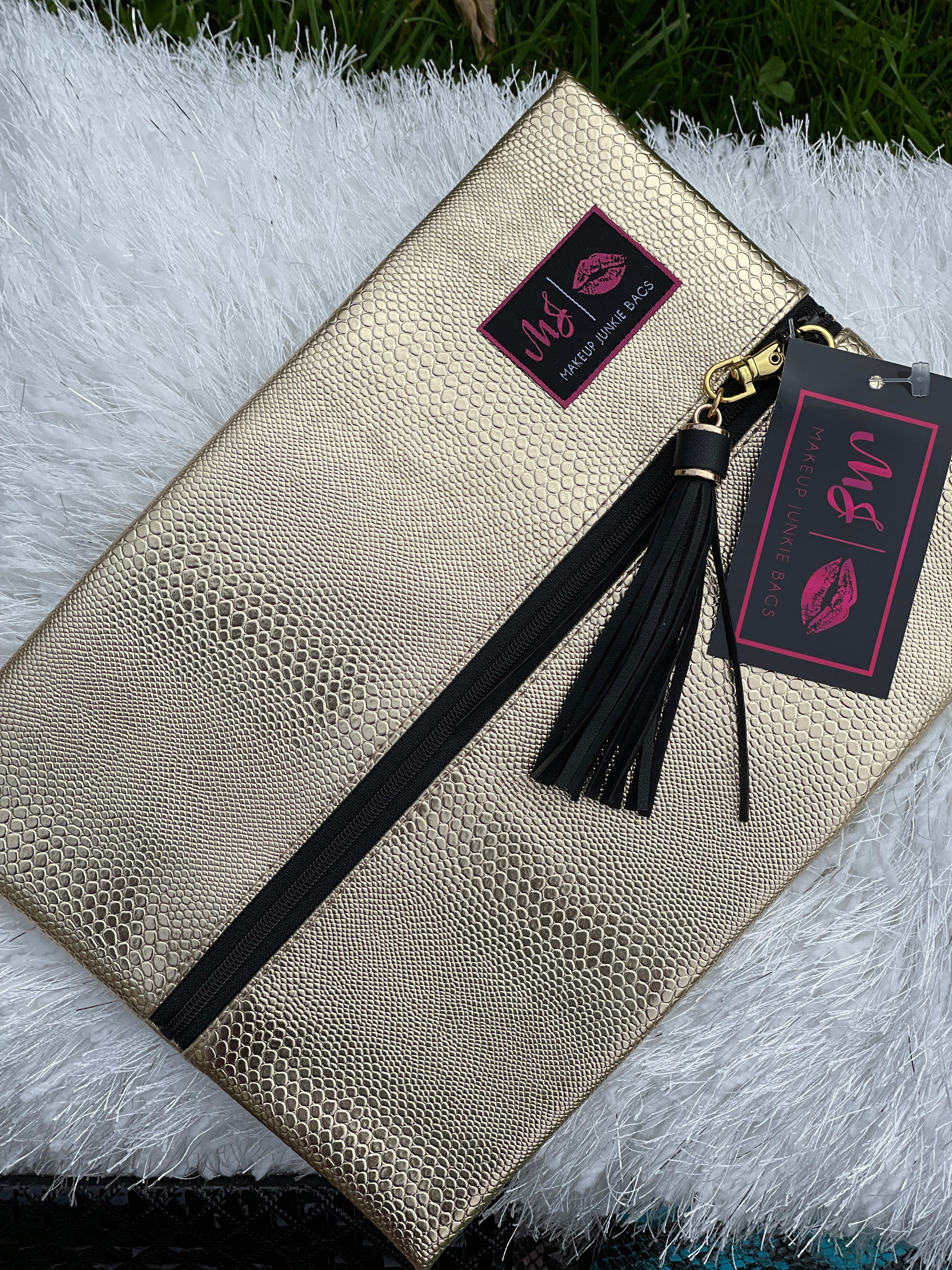 MEDIUM MAKEUP JUNKIE BAG