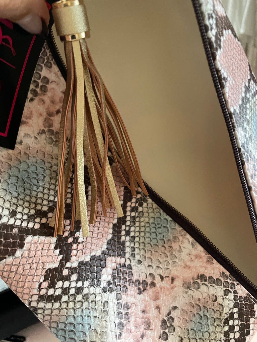 SM/MD MAKEUP JUNKIE BAG