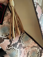 SM/MD MAKEUP JUNKIE BAG