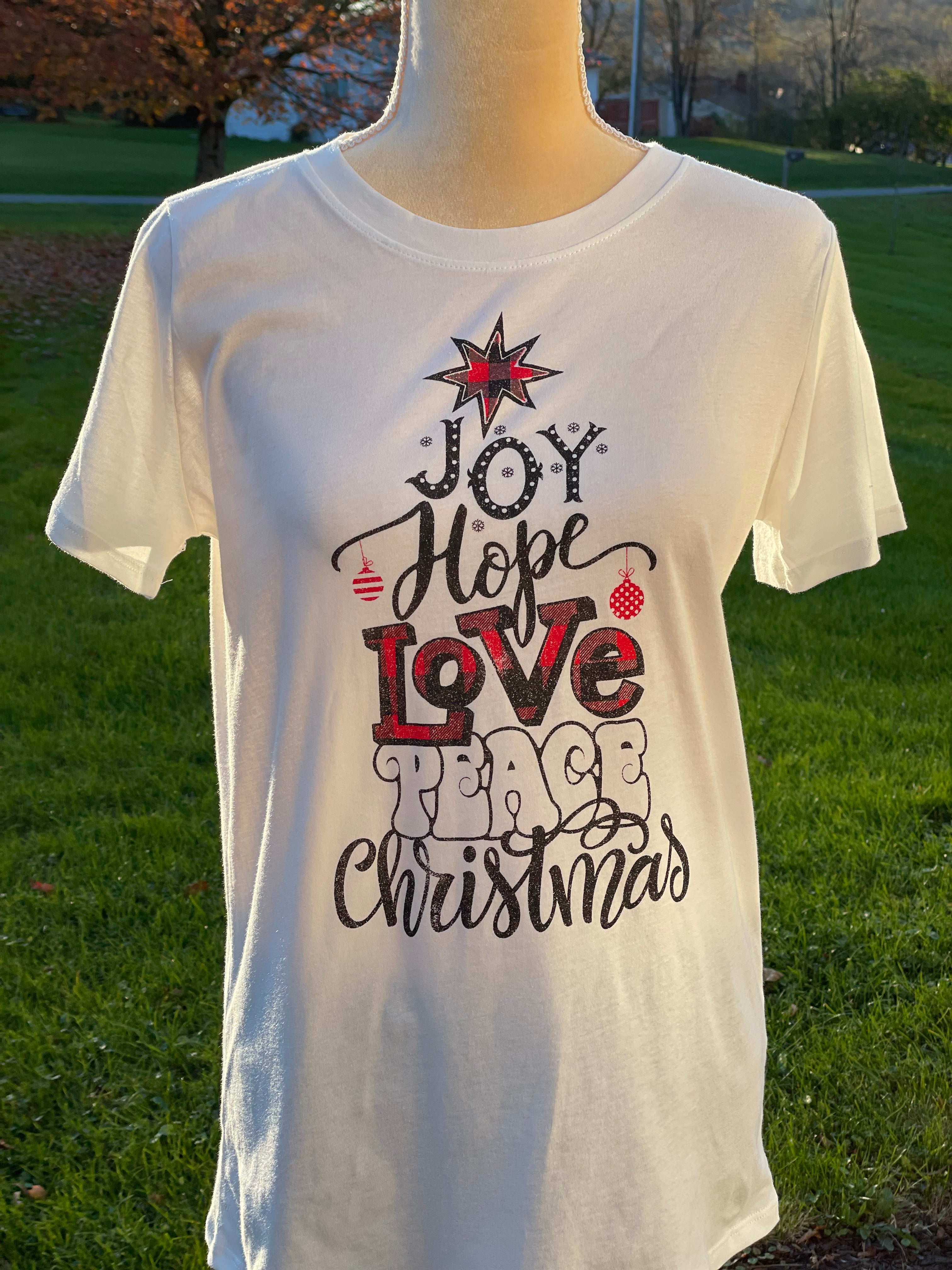 CHRISTMAS GRAPHIC TOP