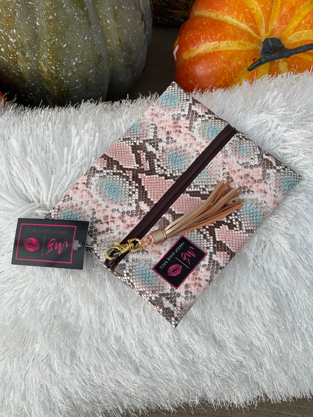 SM/MD MAKEUP JUNKIE BAG