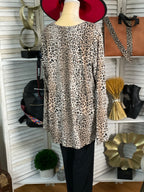 PLUS SIZE CHEETAH TOP