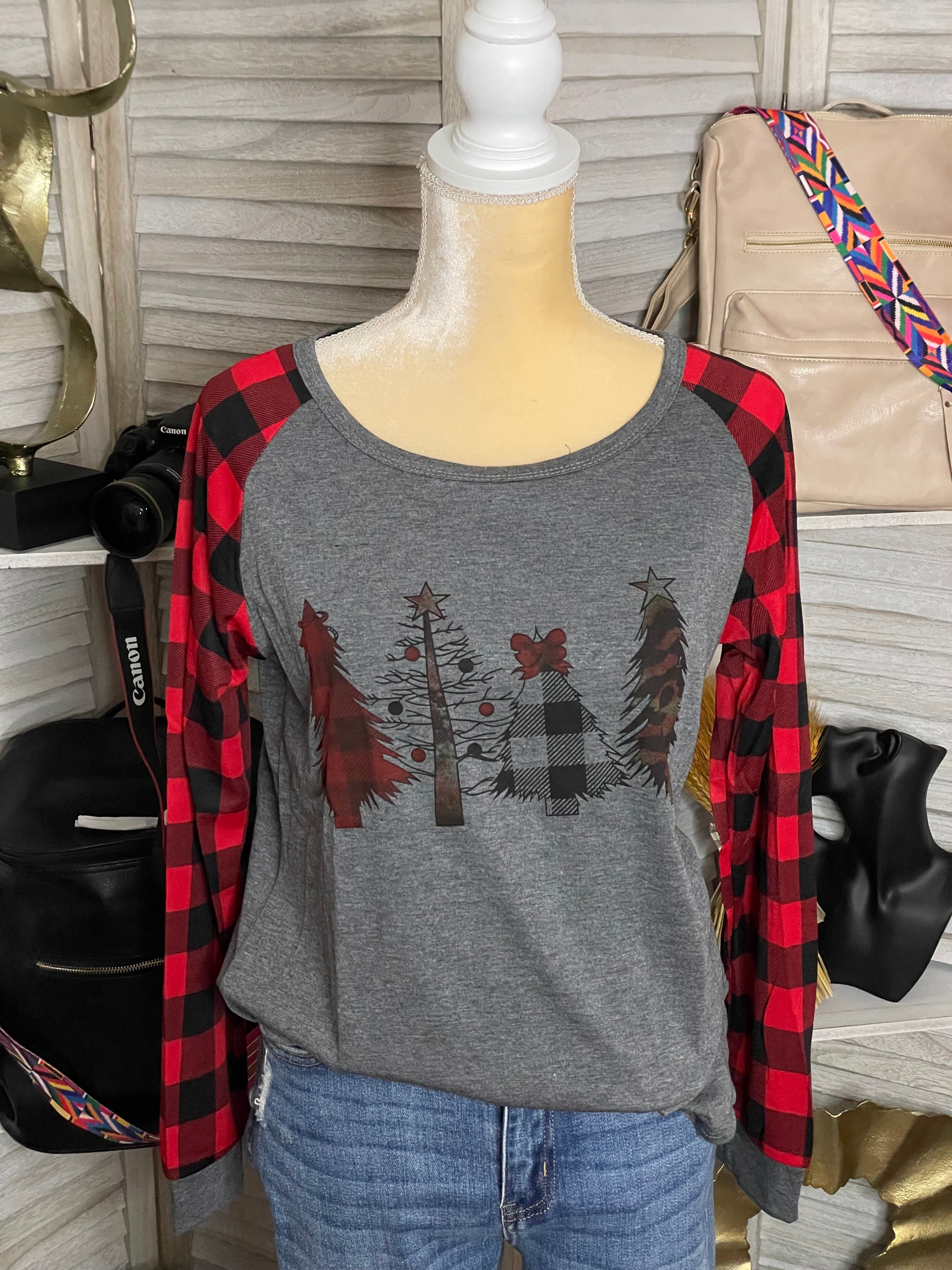 CHRISTMAS PLAID BASEBALL TOP
