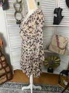 FLORAL RUFFLE DETAIL DRESS