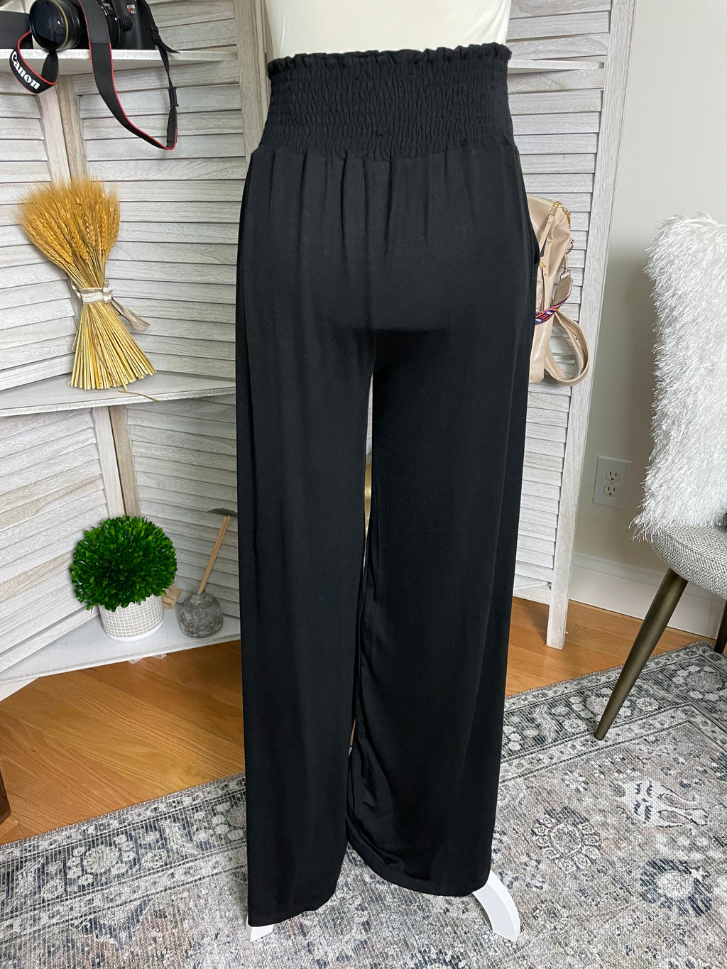 SMOCKED STRAIGHT LEG PANTS