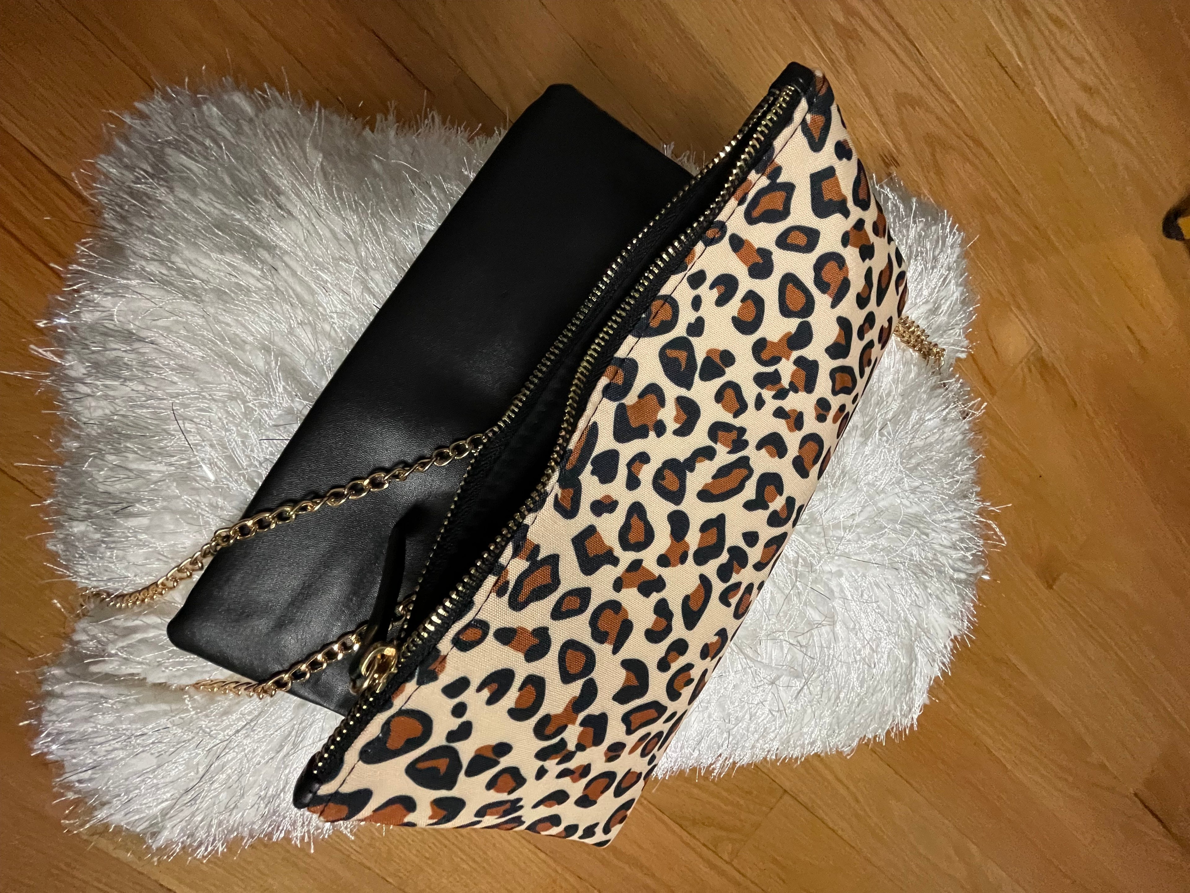 LEOPARD PRINT QUINN BAG