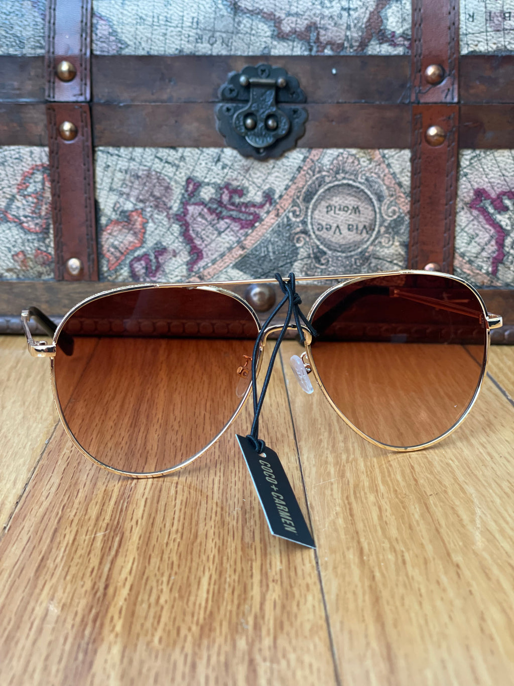 HILARY AVIATOR SUNGLASSES WITH SPARKLE LENS GOLD