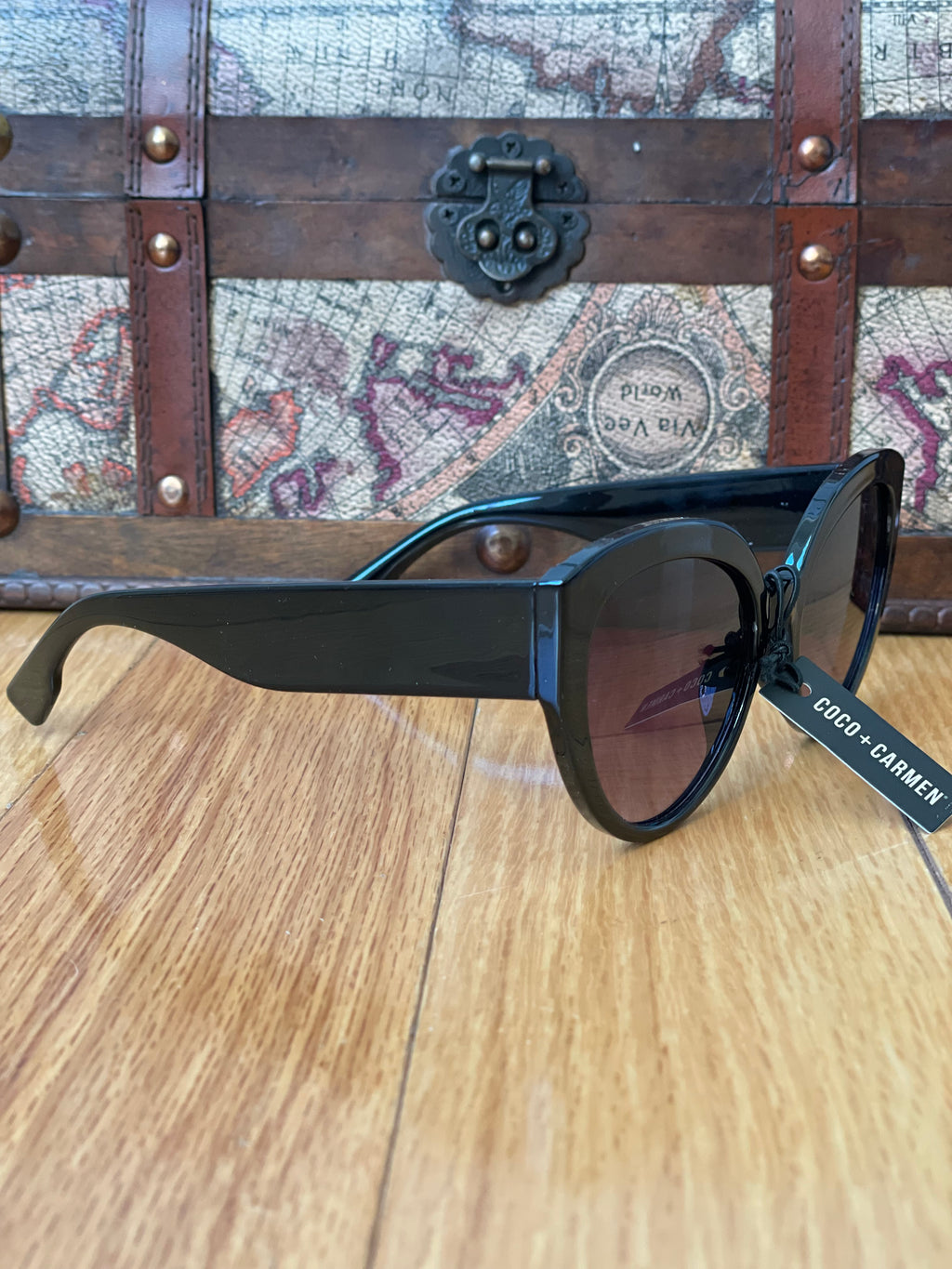 BRIELLA MAE SUNGLASSES BLACK
