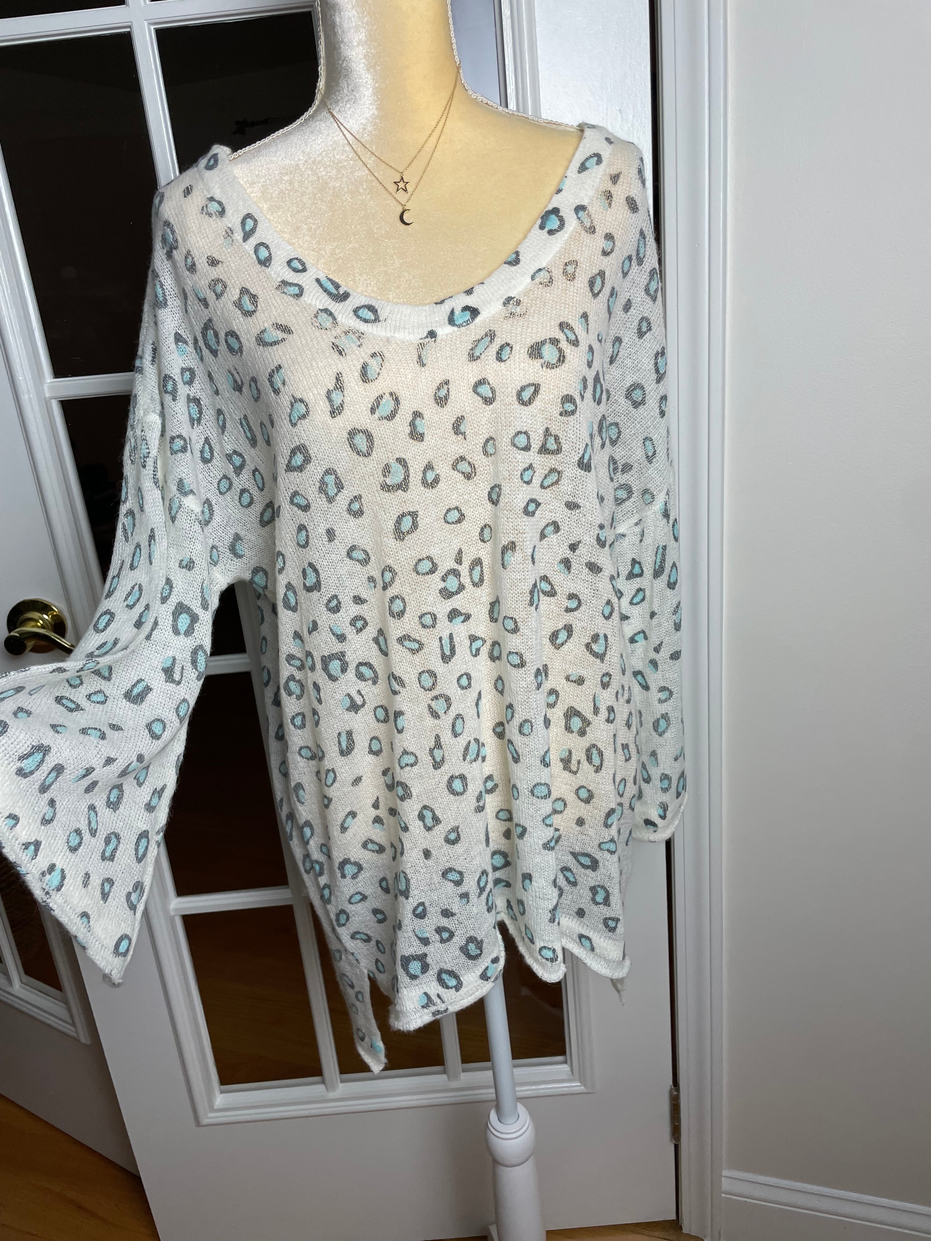 SPOTTY GOODNESS SWEATER