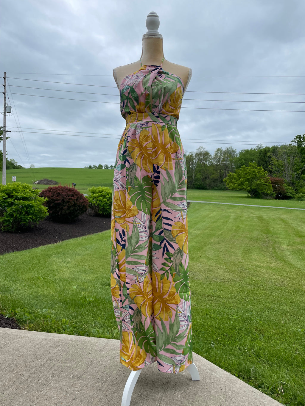 TROPICAL PRINT JUMPSUIT