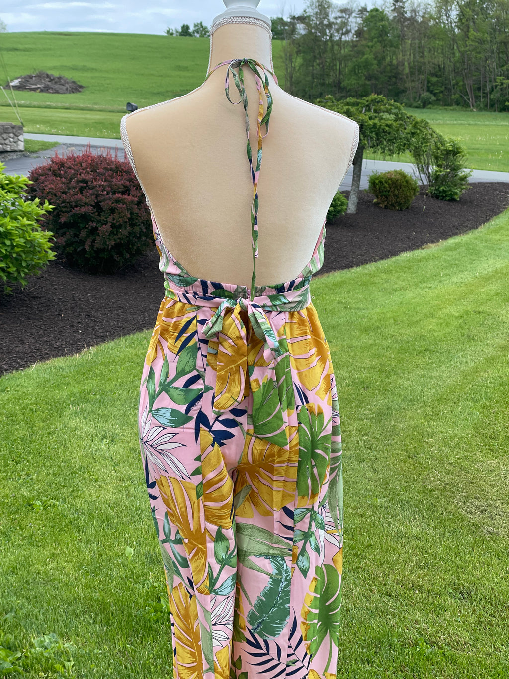 TROPICAL PRINT JUMPSUIT