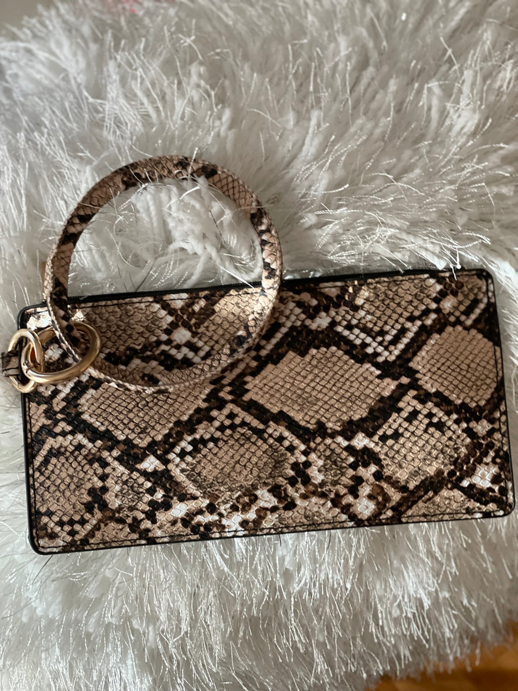 RING WRISTLET CLUTCH WALLET