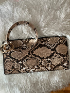 RING WRISTLET CLUTCH WALLET