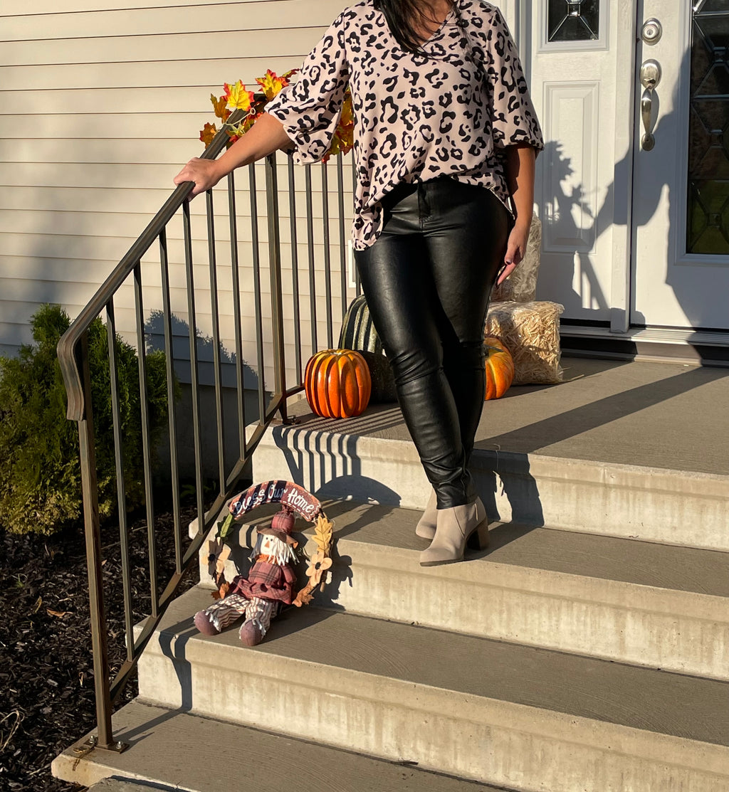 FAUX LEATHER JEGGINGS