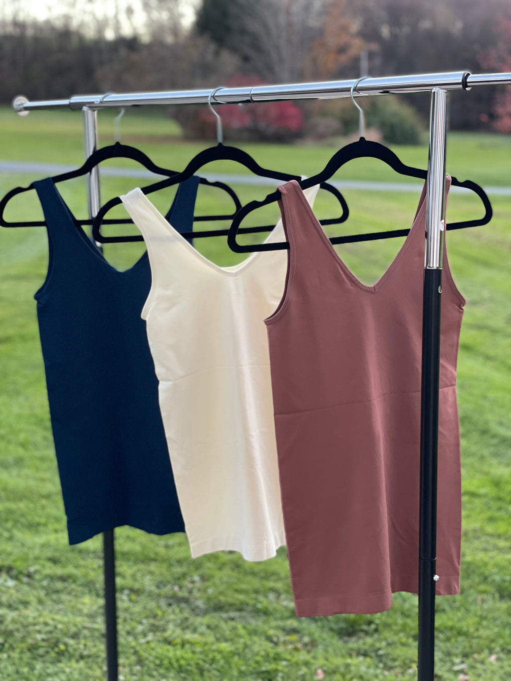REVERSIBLE SEAMLESS TANK -10 COLORS