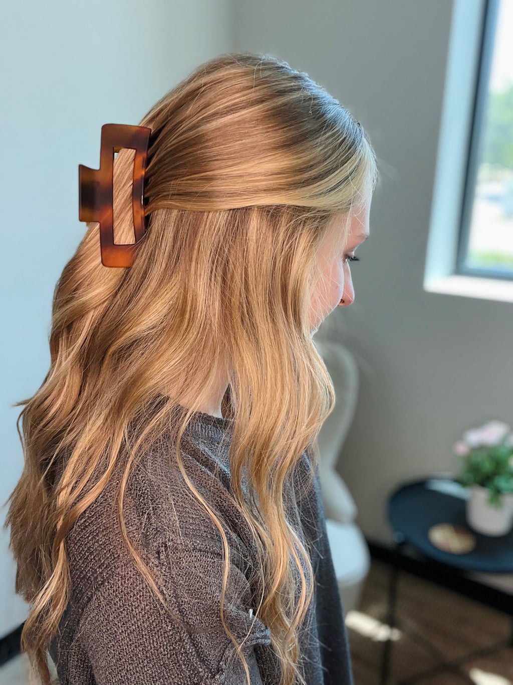 SQUARE CLAW CLIPS 3-COLORS