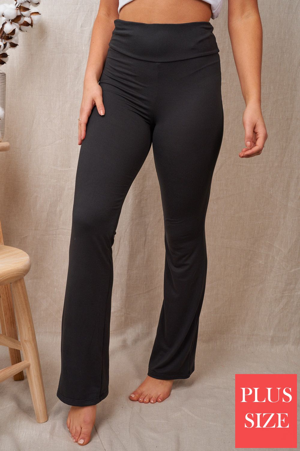 PLUS SIZE HIGH-WAISTED PANTS