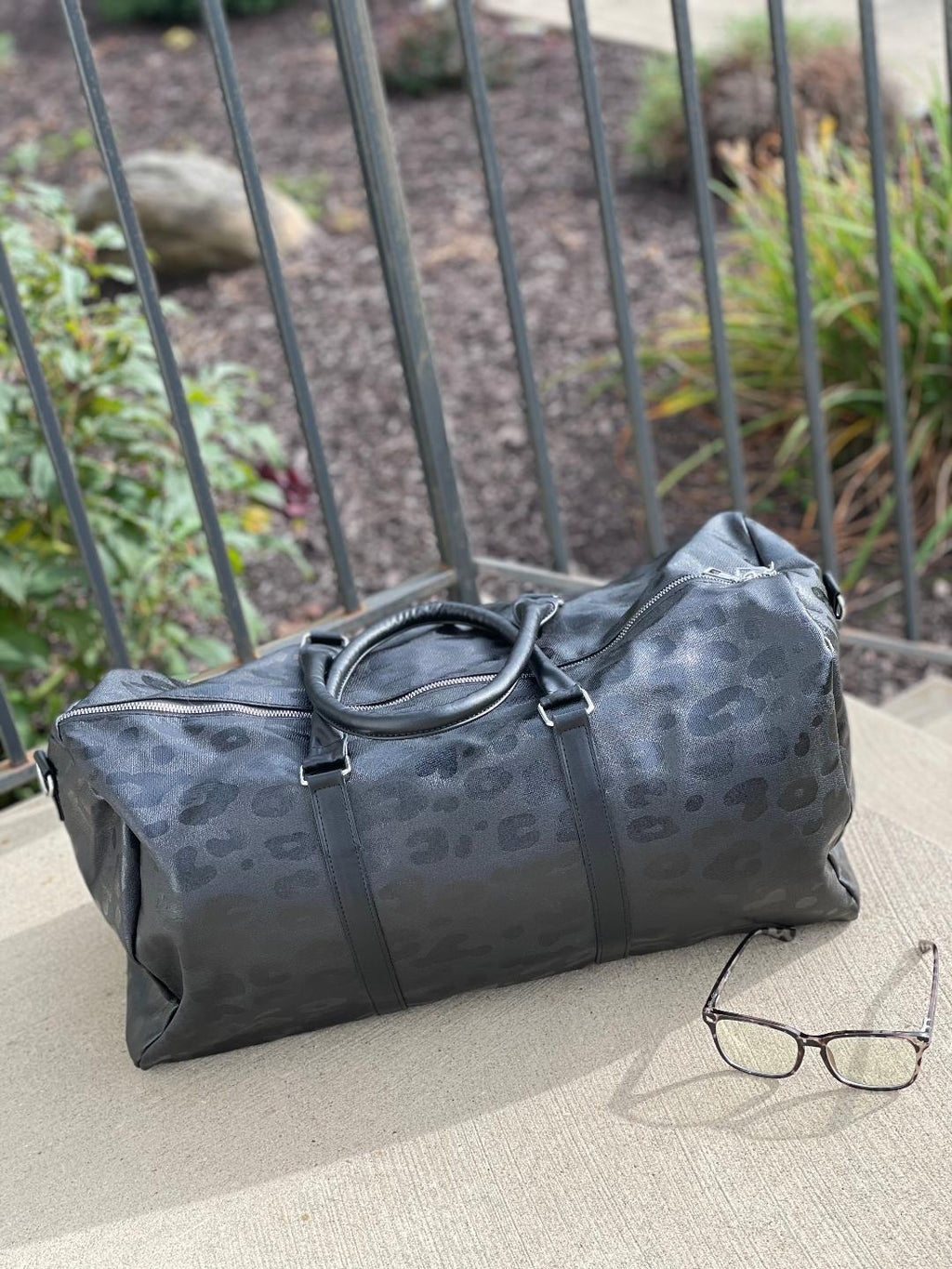 THE LEOPARD DUFFLE BAG