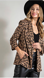 ANIMAL PRINT BLAZER