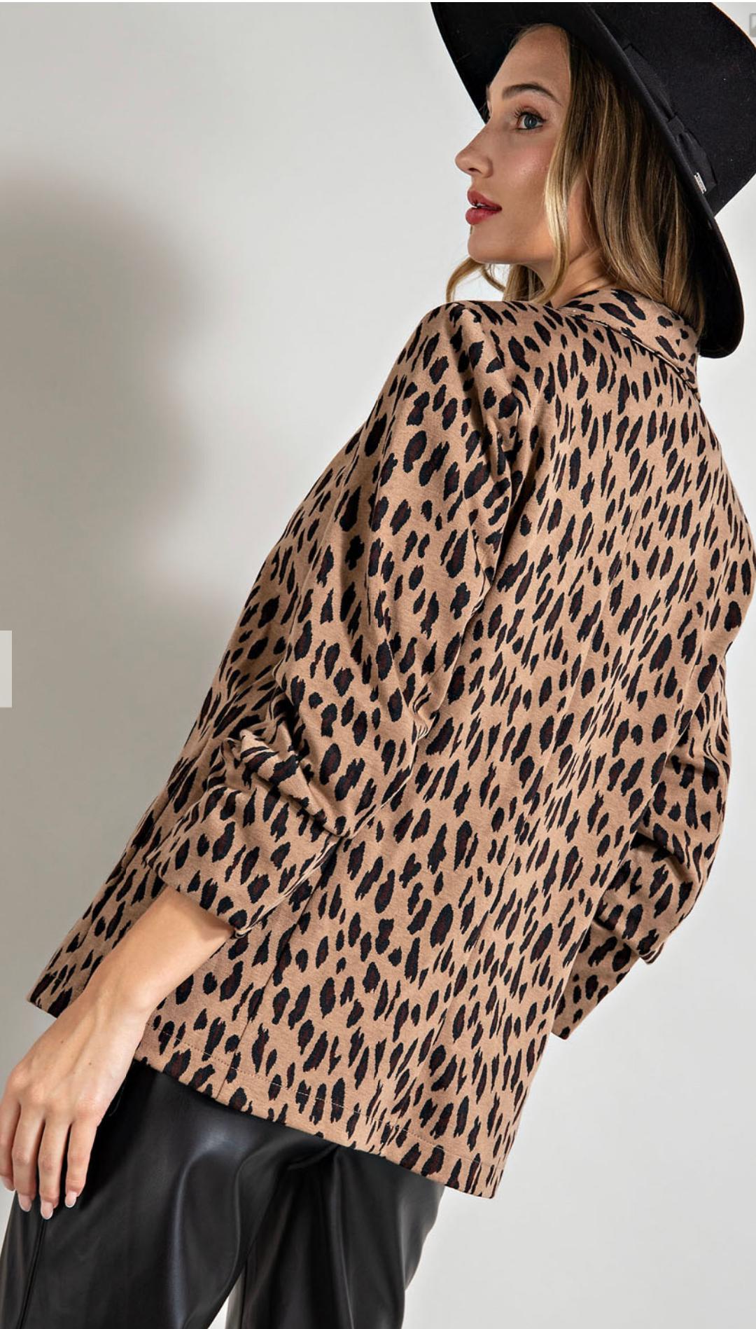 ANIMAL PRINT BLAZER
